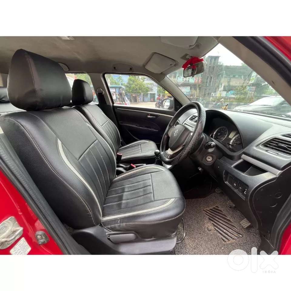 Maruti Suzuki Swift Vxi, 2012, Petrol