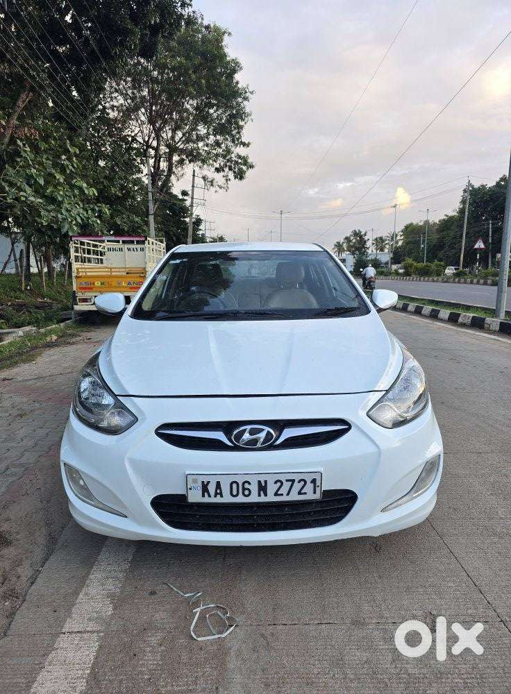 Hyundai Verna Transform 1.5 Sx Crdi, 2012, Diesel