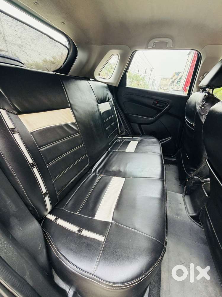 Maruti Suzuki Brezza 1.5 Lxi Smart Hybrid, 2021, Petrol