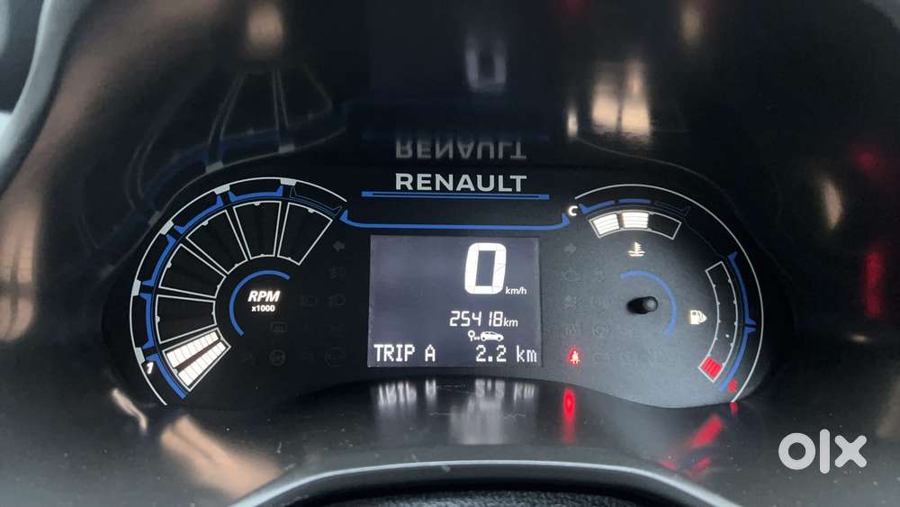 Renault Triber Rxt, 2021, Petrol