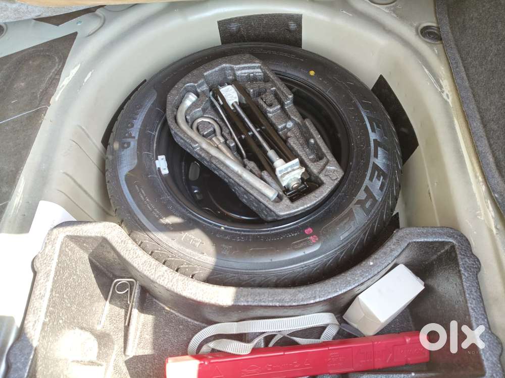 Volkswagen Vento, 2011, Petrol