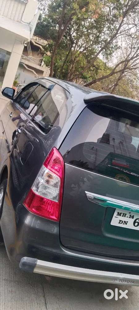 Toyota Innova 2.5 Vx 2013