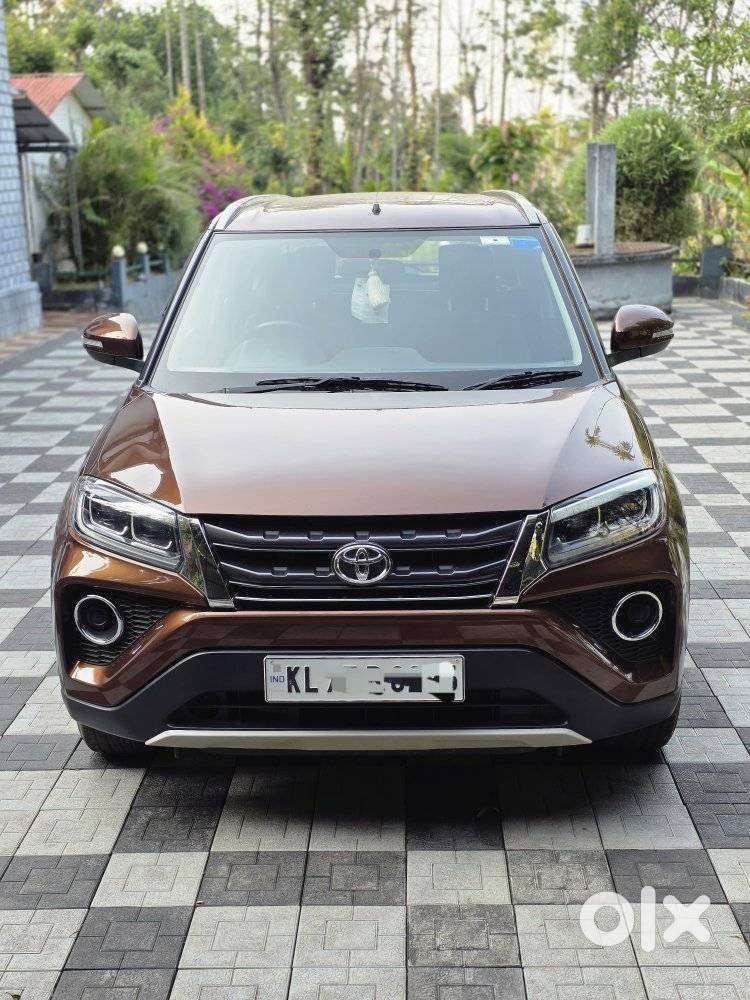 Toyota Urban Cruiser 1.5 High Grade Mt, 2022, Petrol