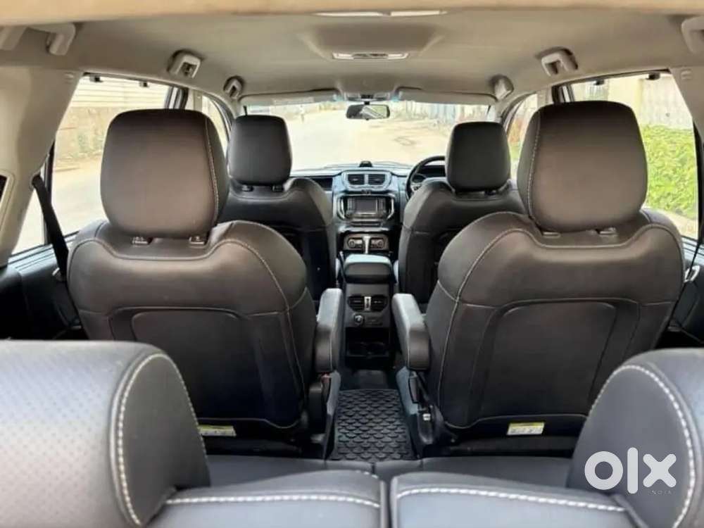 Tata Hexa 2017