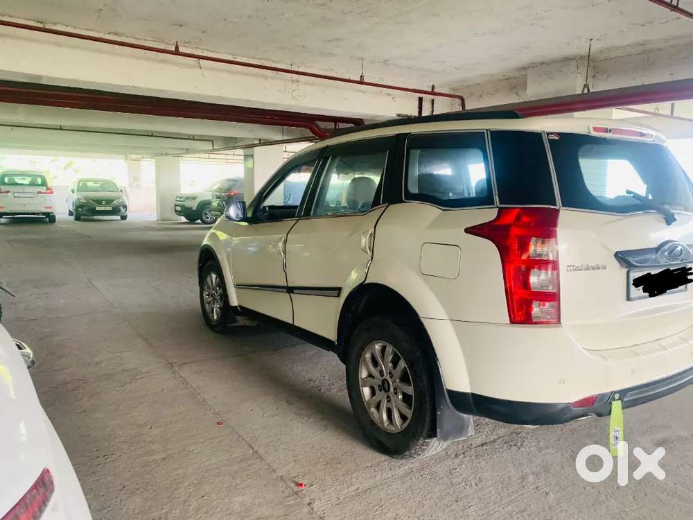 Mahindra Xuv500 2.2 W10 2018 Year