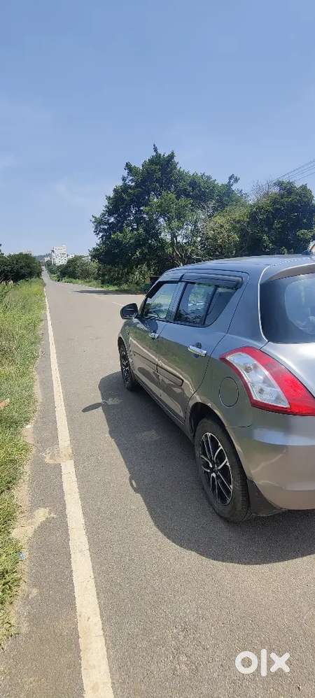 Maruti Suzuki Swift 2013 Diesel Well Maintained