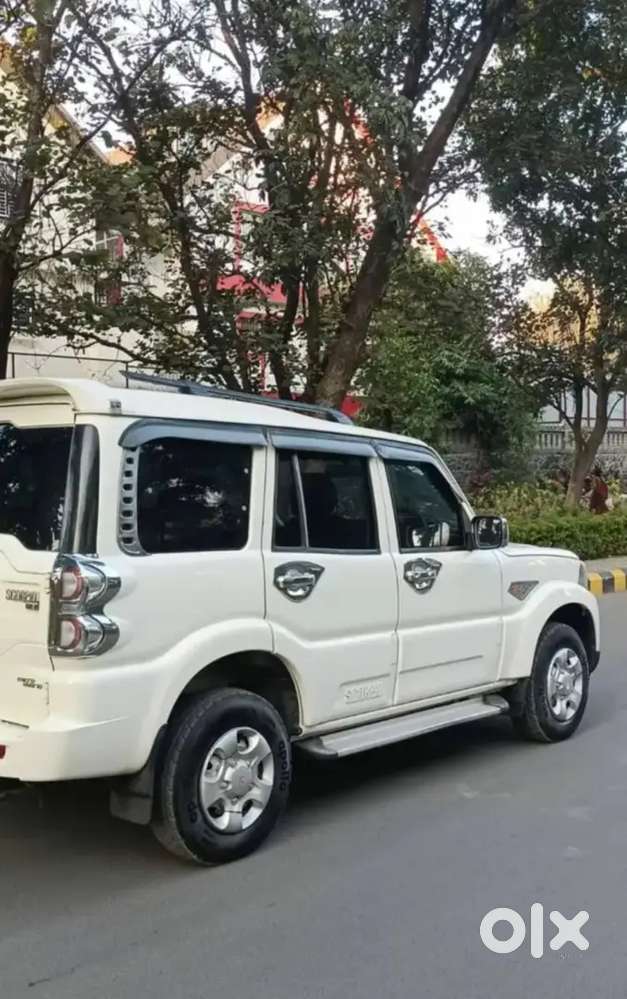 Mahindra Scorpio Diesel 2015