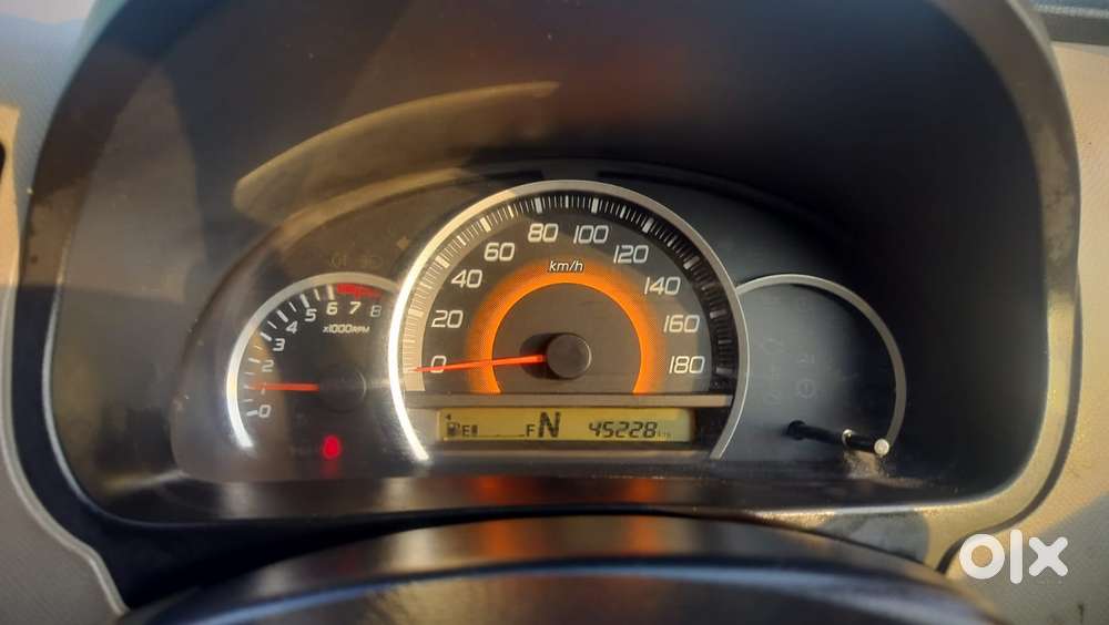 Maruti Suzuki Wagon R Amt Vxi, 2016, Petrol