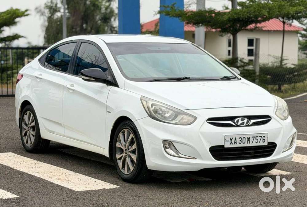 Hyundai Verna Fluidic 1.6 Crdi Sx, 2012, Diesel