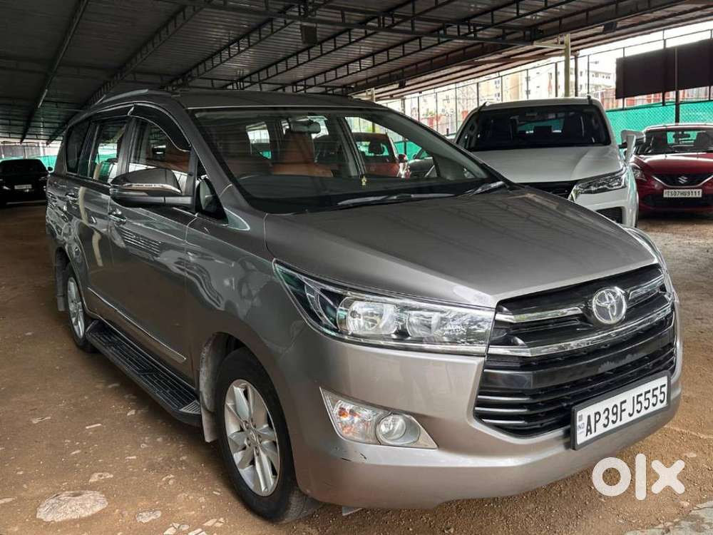 Toyota Innova Crysta 2.4 G Mt, 2020, Diesel