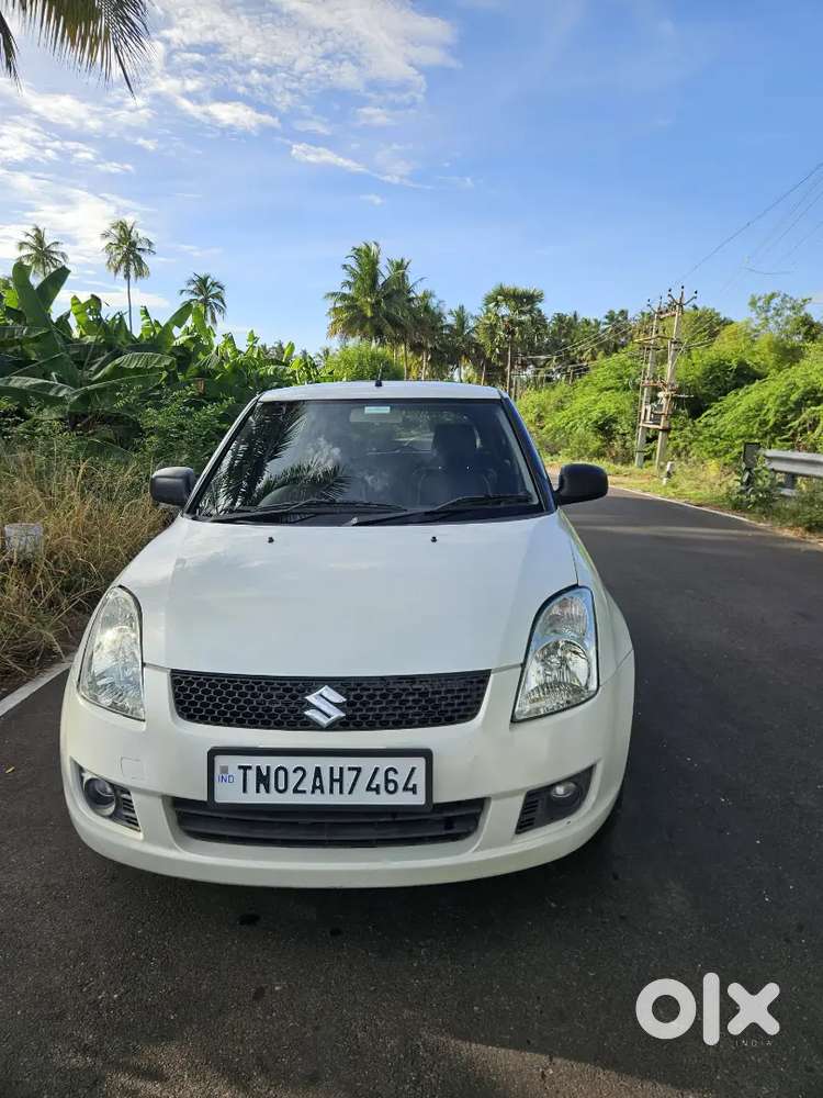 Maruti Suzuki Swift 2009 Petrol 78000 Km Driven
