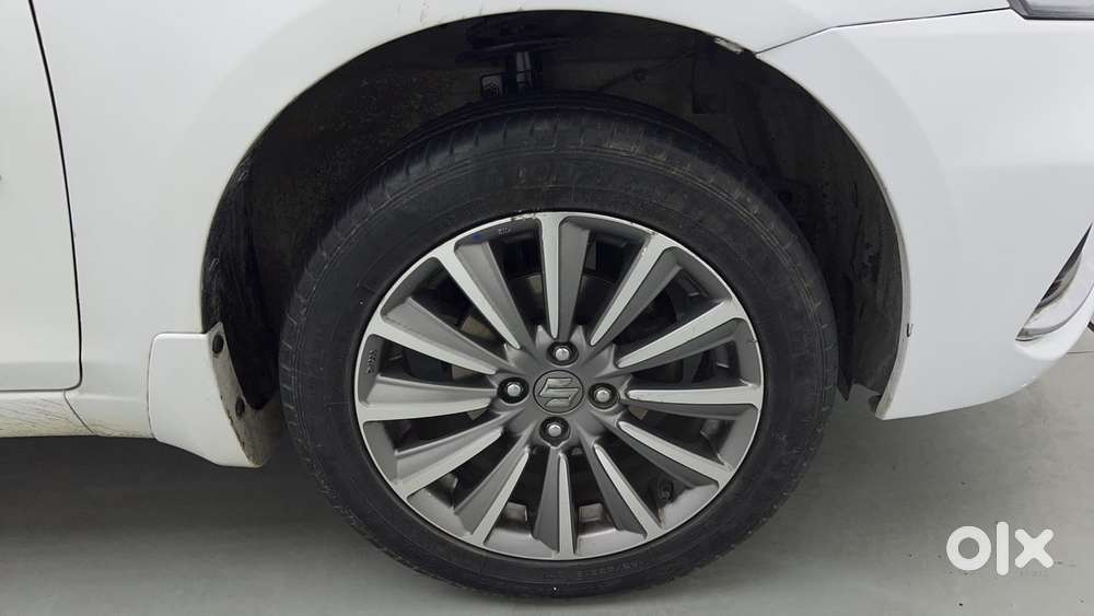 Maruti Suzuki Ciaz 1.5 Alpha Shvs Amt, 2018, Petrol