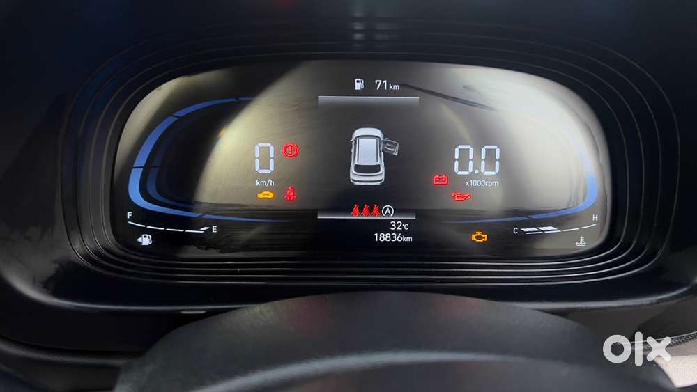 Hyundai Venue Petrol 2024