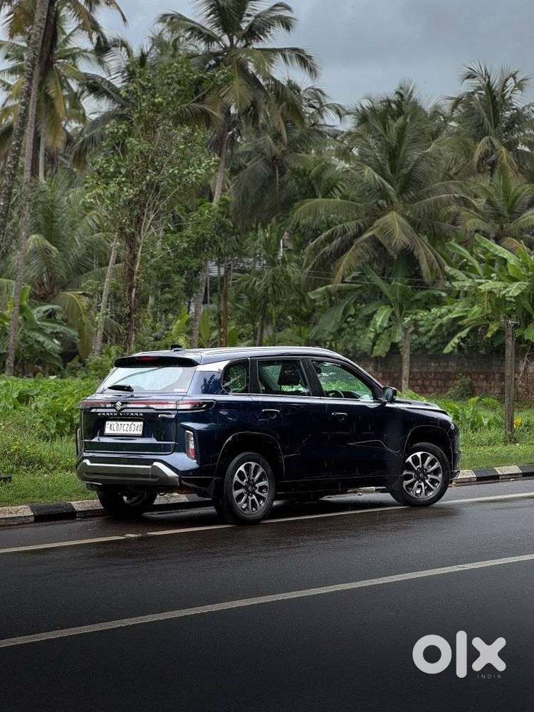 Maruti Suzuki Grand Vitara 1.5 Alpha Plus Dual Tone Intelligent Hybr..