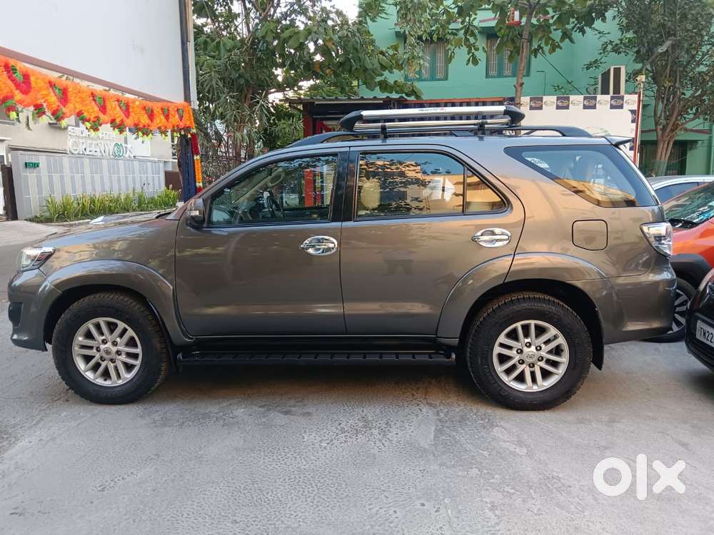 Toyota Fortuner 4x4 Mt, 2013, Diesel