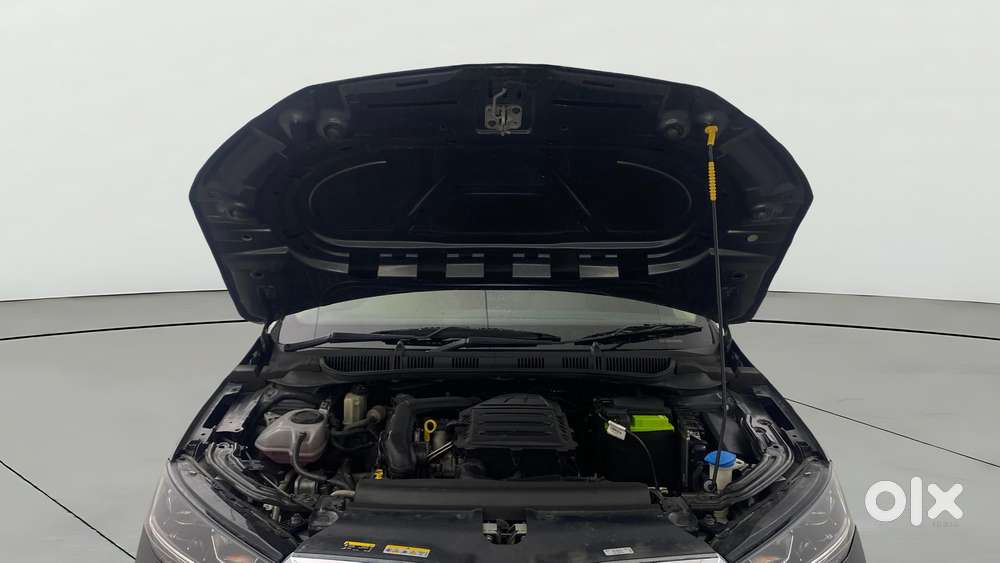 Skoda Slavia 1.0 Tsi Style At, 2022, Petrol