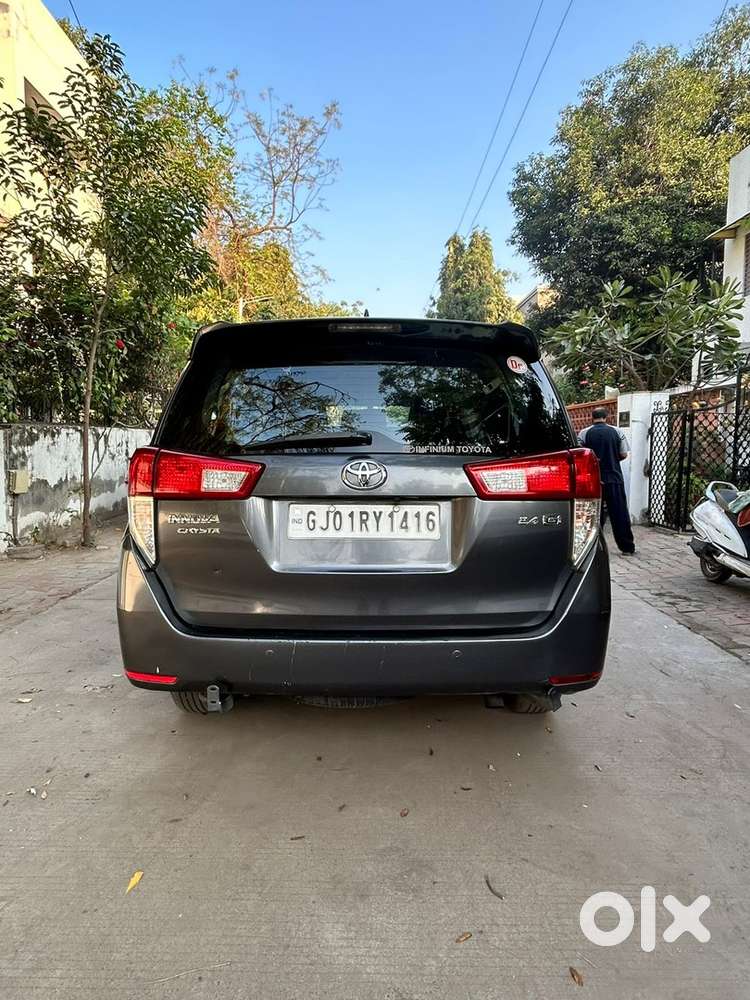 Toyota Innova Crysta 2017