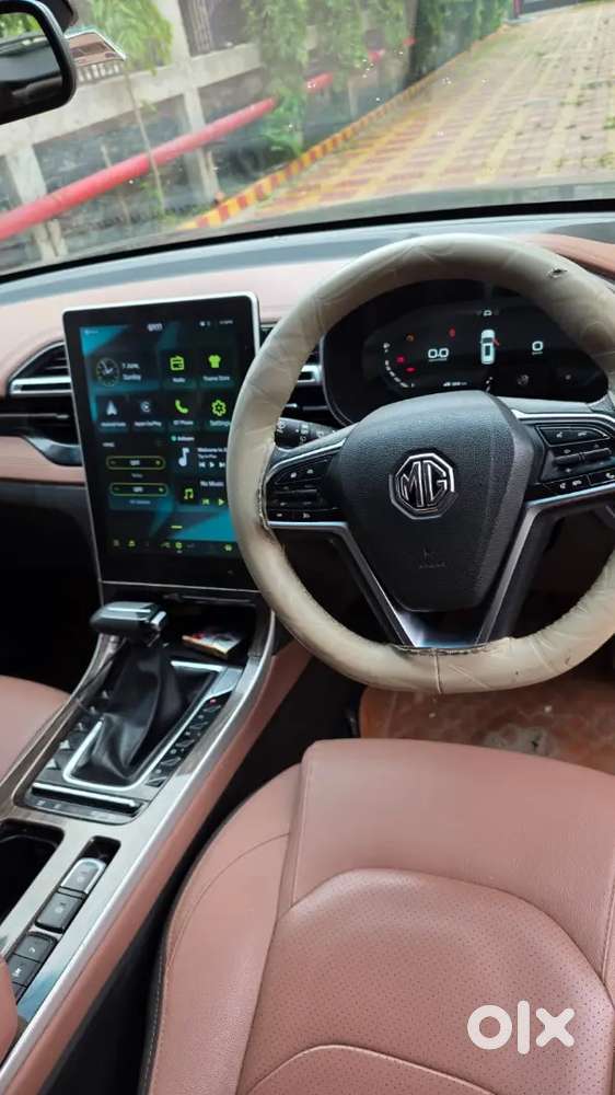 Mg Hector Plus Savvy 2024