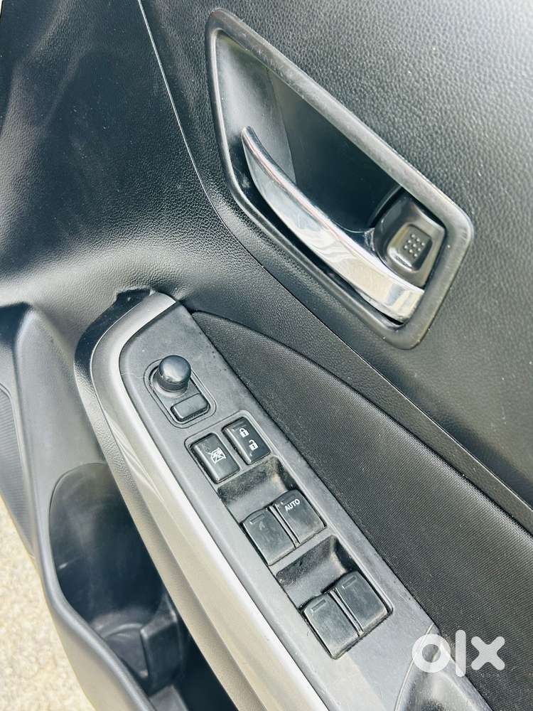 Maruti Suzuki Swift 1.3 Zxi, 2018, Petrol