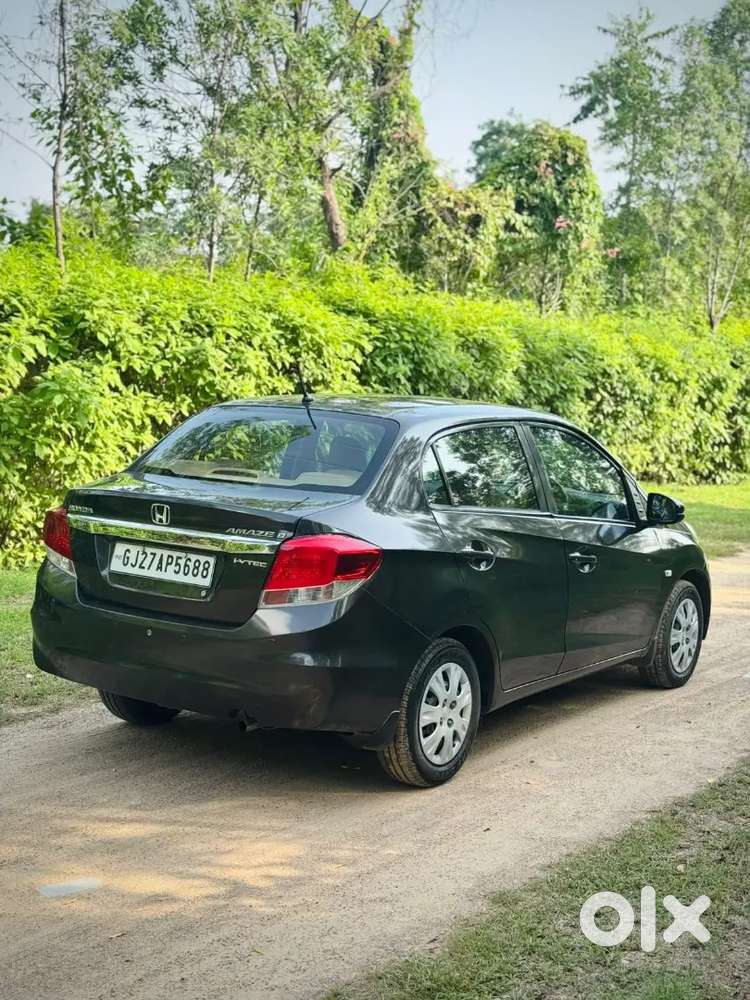 Honda Amaze 2016 Petrol Well Maintained