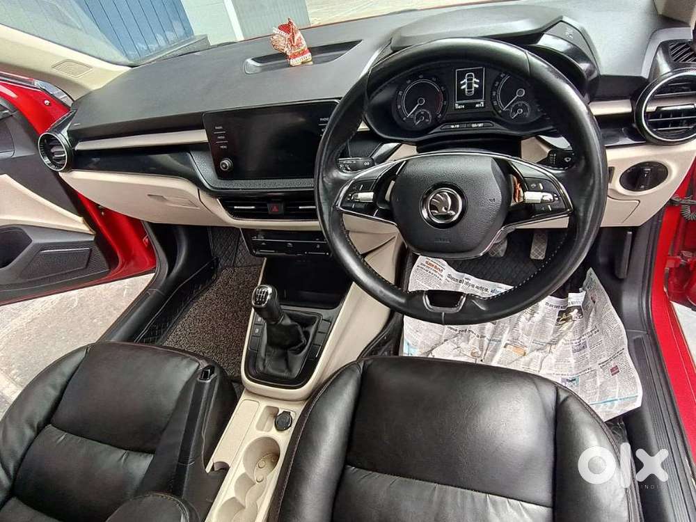 Skoda Slavia Ambition 1.5l Tsi Mt, 2023, Petrol