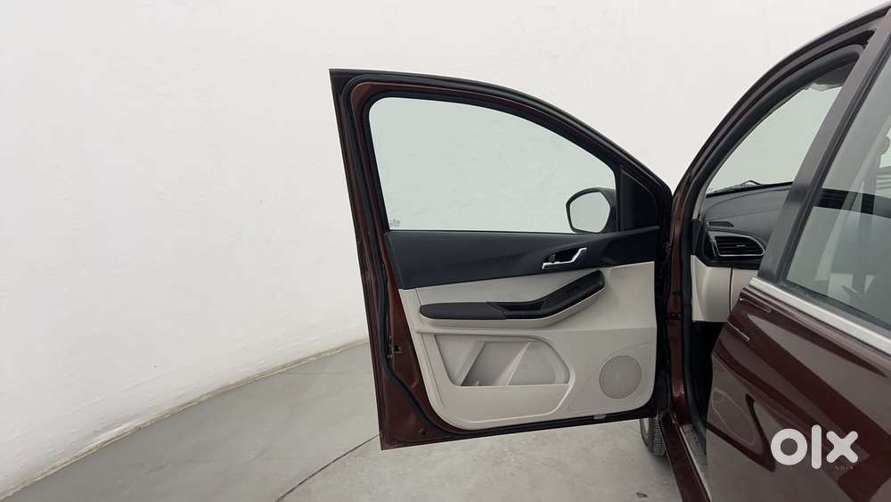 Tata Tigor 1.2 Revotron Xz Plus, 2023, Petrol