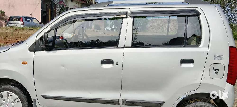 Maruti Suzuki Wagon R 2014 पेट्रोल Cng