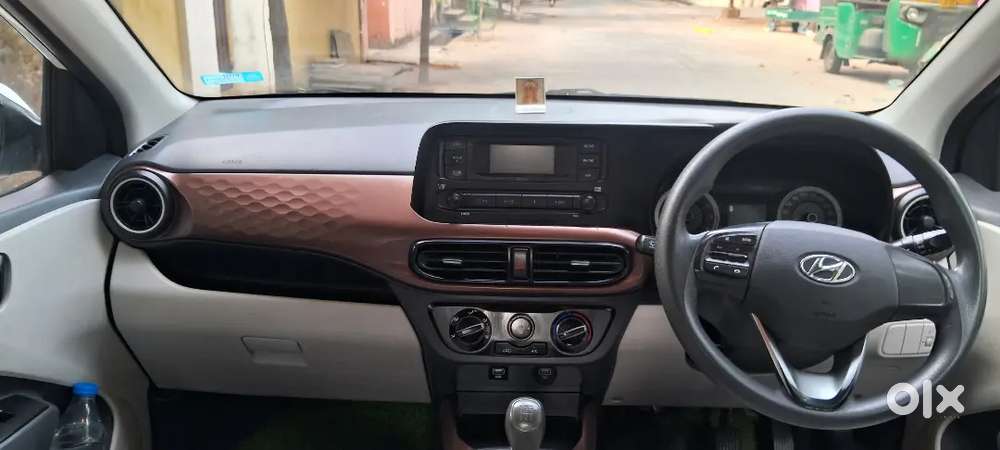 Hyundai Aura