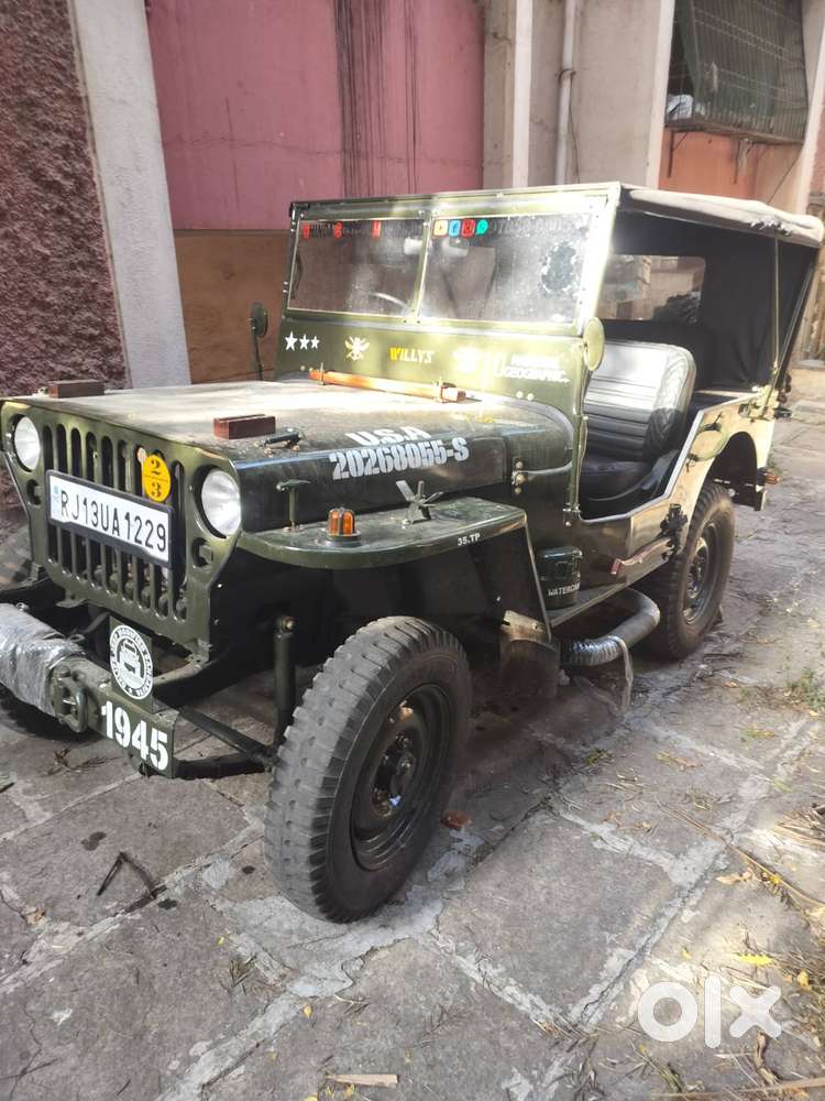 Mahindra Willy Jeep 1983