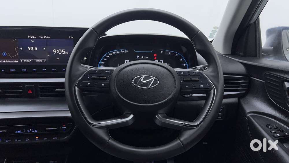 Hyundai New I20 1.2 Asta (o) Ivt, 2023, Petrol