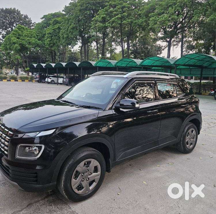 Hyundai Venue Sx, 2024, Petrol