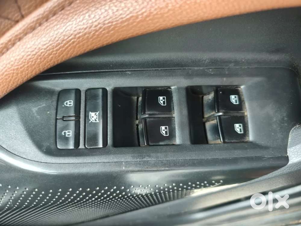 Mg Gloster Savvy 7 Seater, 2022, Diesel