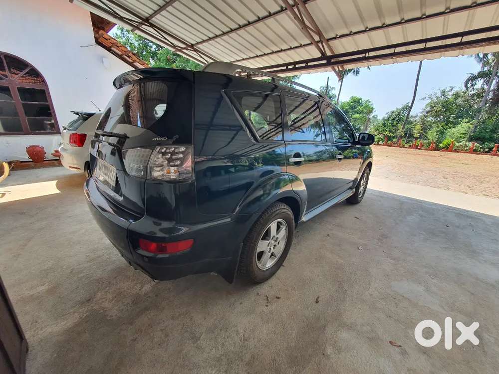 Mitsubishi Outlander 2010