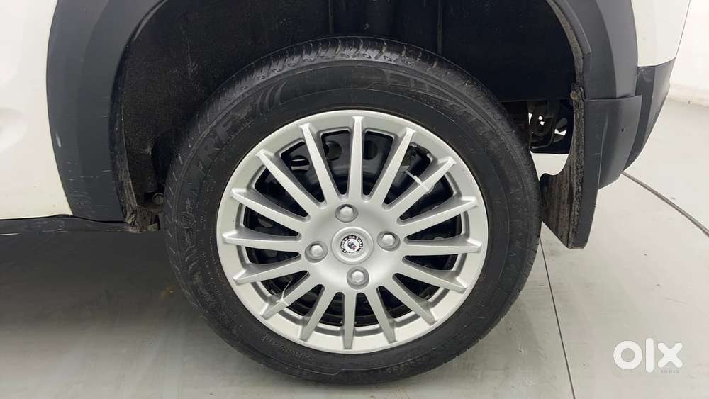 Renault Kiger Rxe, 2025, Petrol