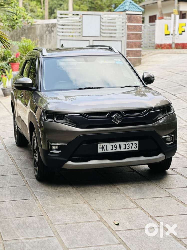 Maruti Suzuki Brezza 1.5 Zxi Smart Hybrid, 2024, Petrol