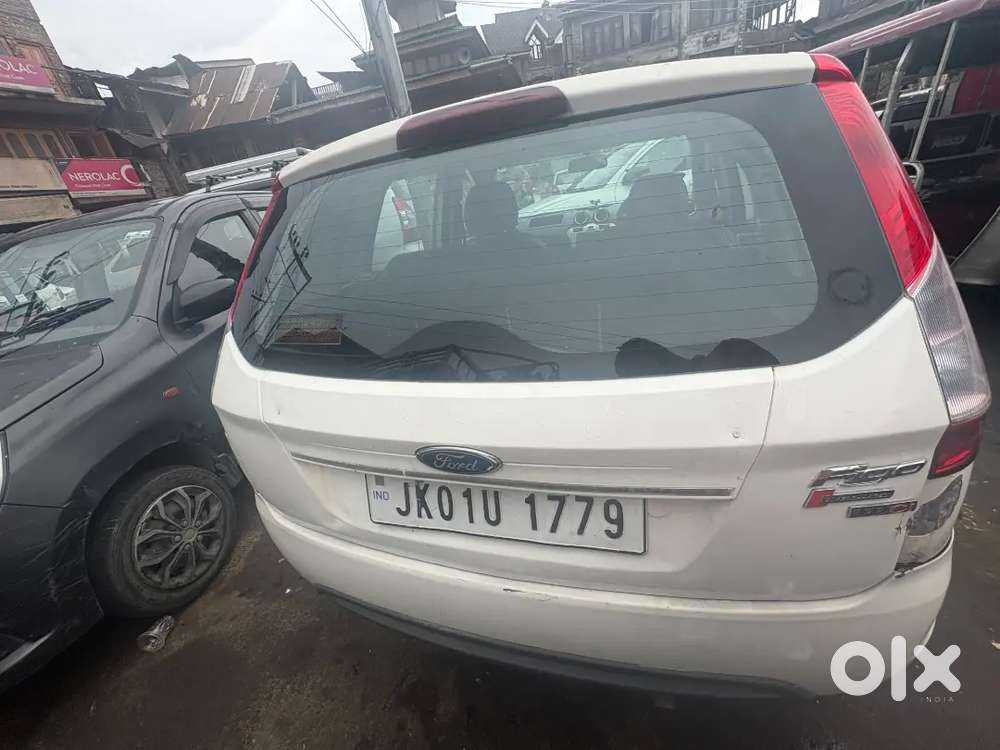 Ford Figo Diesel Zxi 2013