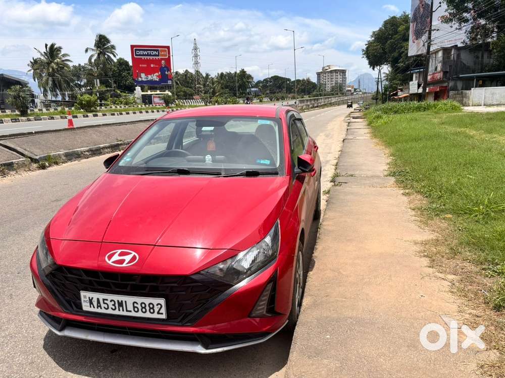 Hyundai New I20 2023 Petrol 16555 Km Driven
