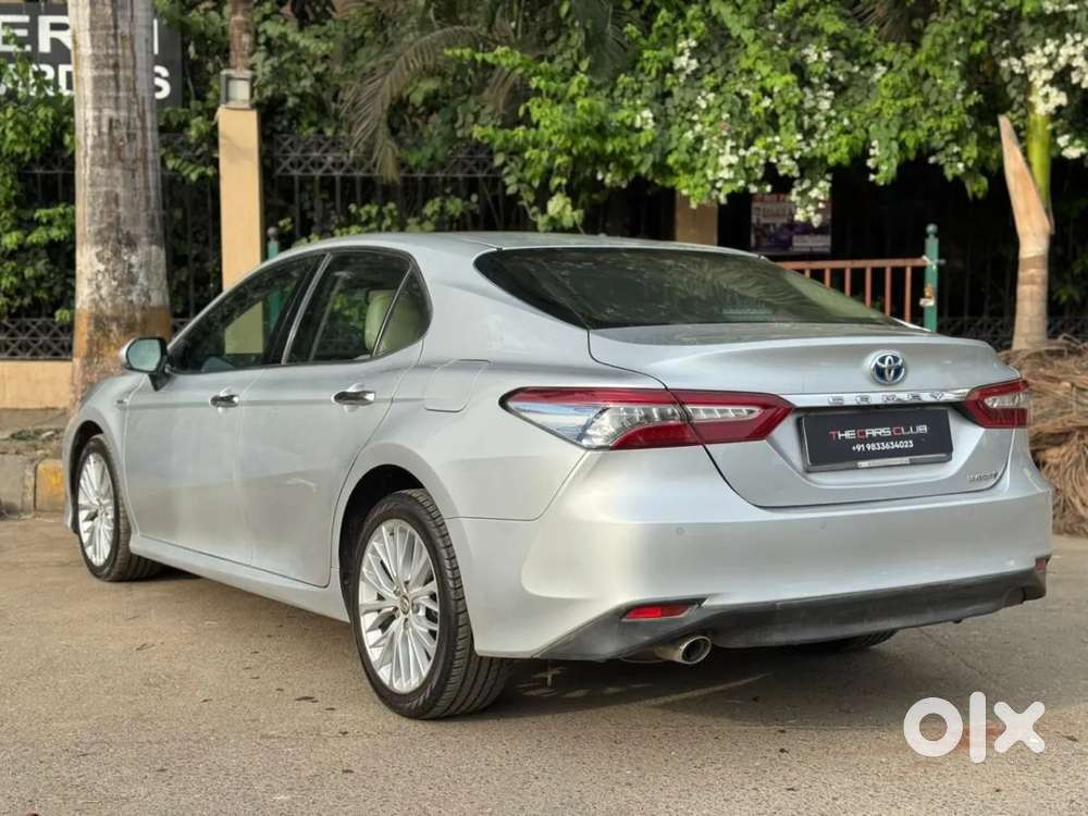 Toyota Camry Hybrid, 2019, Petrol