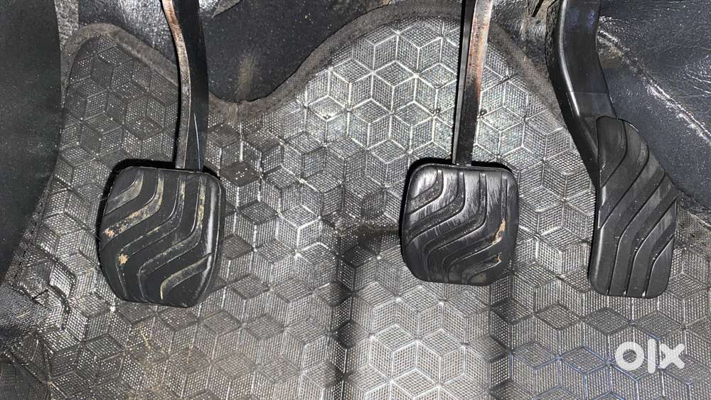 Renault Triber Rxz, 2024, Petrol