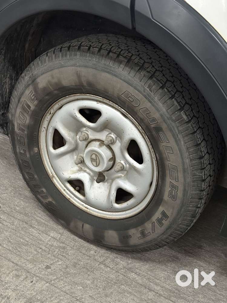 Tata Hexa 2.2 Xe 4x2 7 Str, 2018, Diesel