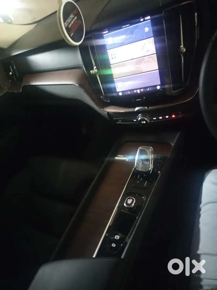 Volvo Xc60 2024 Petrol 4220 Km Driven