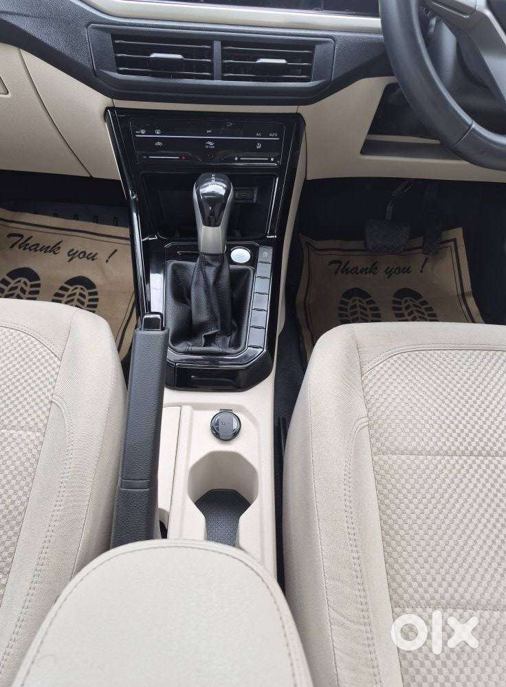 Volkswagen Virtus Highline Plus 1.0 Tsi At, 2025