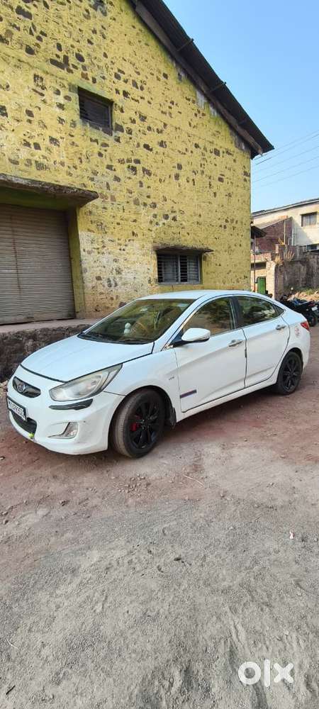 Hyundai Verna 2012 Petrol Well Maintained