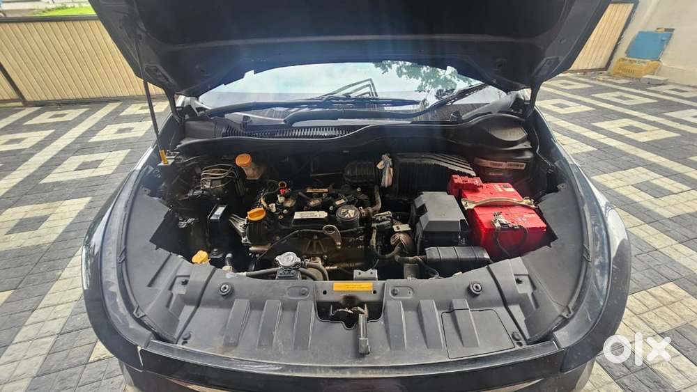 2022 Tata Altroz Petrol Manual