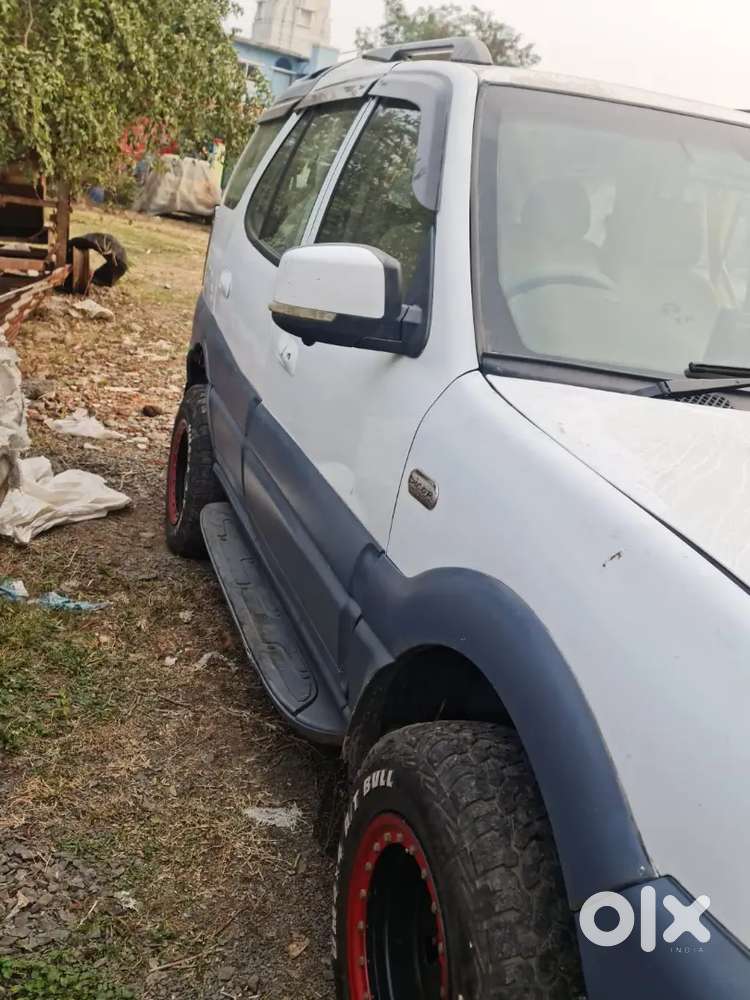 Tata Safari Dicor Lx 4x2 2012