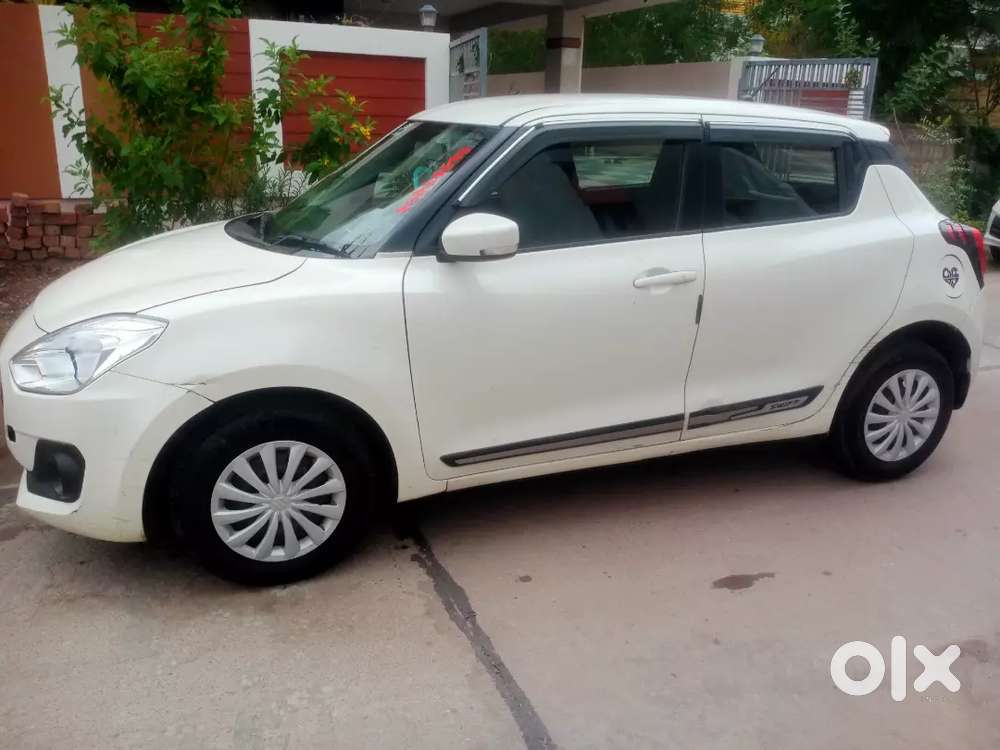 Maruti Suzuki Swift 2020 Petrol 117000 Km Driven