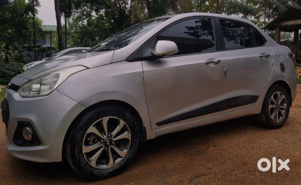 Hyundai Xcent 2015 Top Model