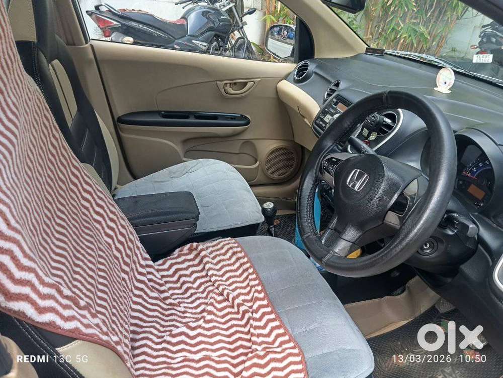 Honda Mobilio, 2014, Petrol