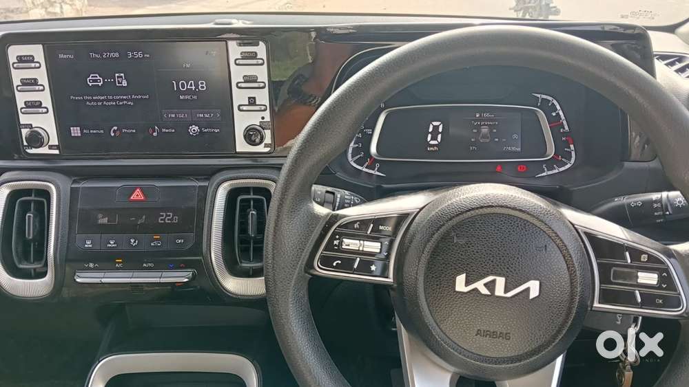 Kia Sonet 2024 Petrol 27000 Km Driven