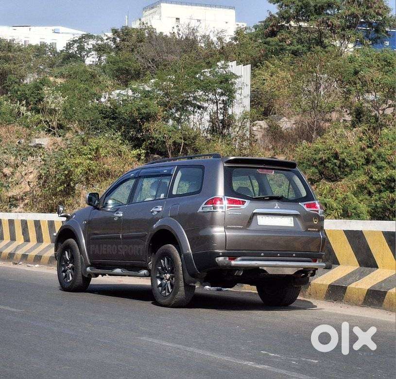 Mitsubishi Pajero Sport 2.5 Automatic, 2016, Diesel